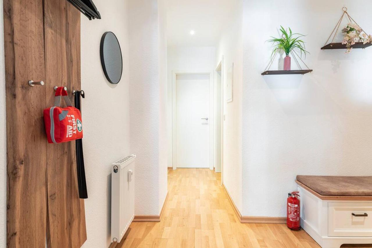 Super Zentrale, Gemutliche Wohnung Mit Balkon Leipzig Eksteriør billede